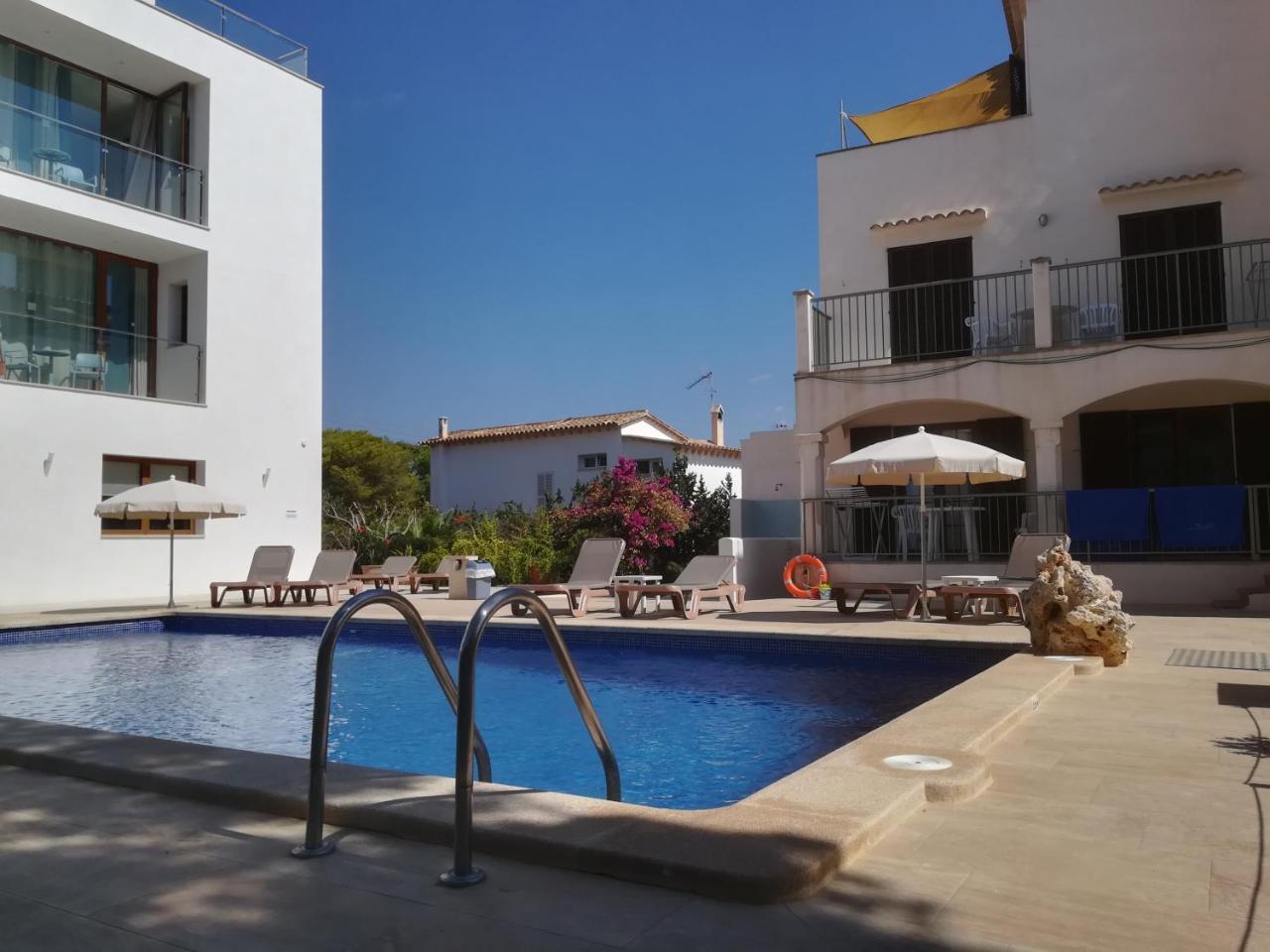 Apartamentos Villa Primera Cala Figuera  Exterior photo